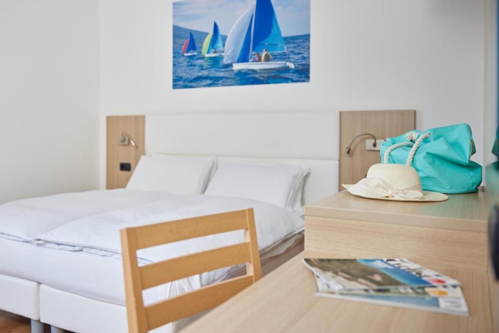 هتل رزا بیچ ریزورت